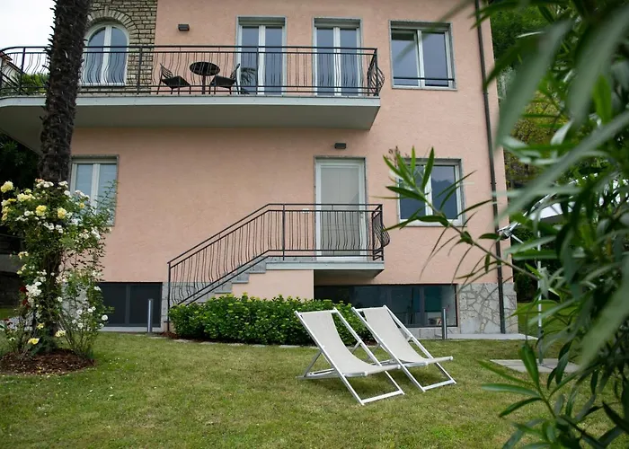 Iseolakerental - La Villina - Zu